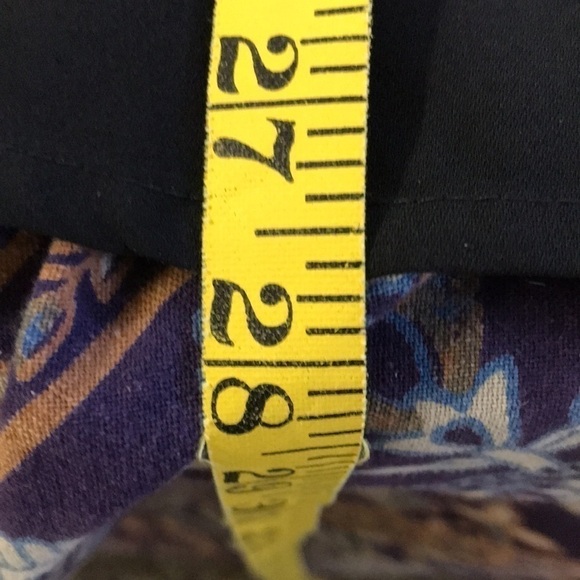 Furnex Women’s Zip front Blouse Top Size L Black Long sleeves Tab up Back Pleat - Picture 12 of 12